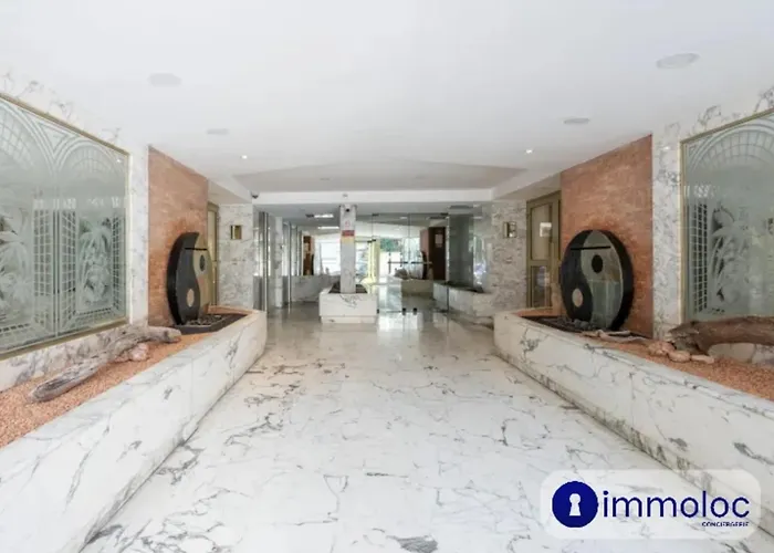 Air-Conditioned Apartment With Terrace Sea View